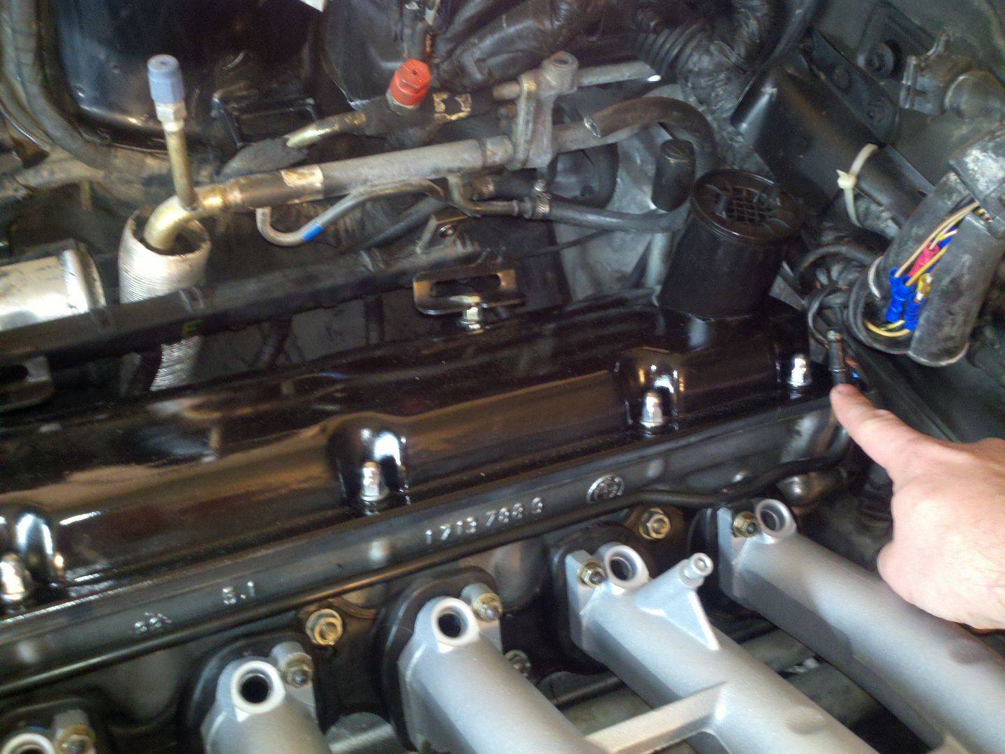 750iL Fuel Pressure Regulator Questions before 1/1992 13531715685